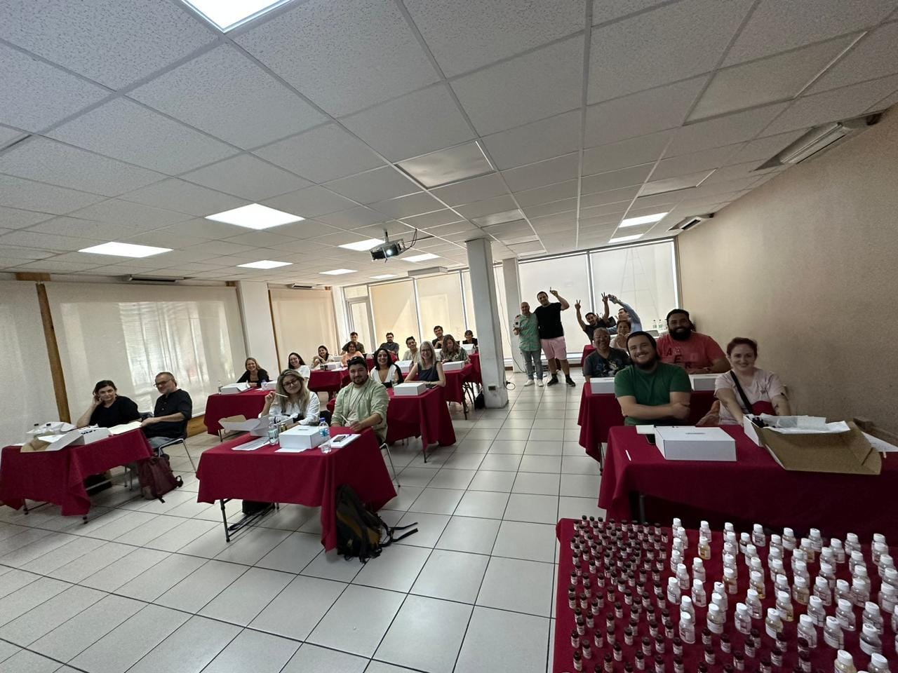 Capacitación Perfumería Fina Nivel básico- intermedio 27 Junio 2026 SANTIAGO CHILE